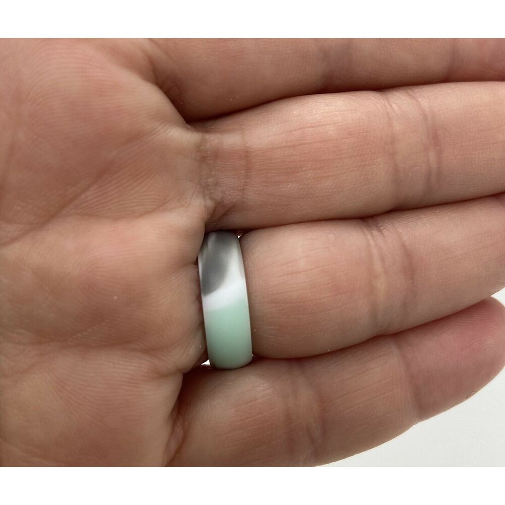 Silicone Weddings Ring For Women - Mint Chip Camo  (1 Ring) - Picture 8 of 8